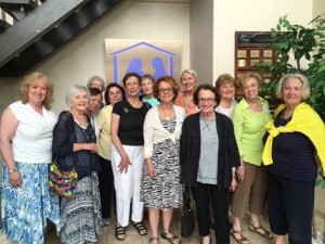 Front L-R: Mike Adler, Henrietta Wolfeiler, Bea Podorefsky, Barbara Savetsky, Phyllis Betancourt Back: L-R: Karen Turner, Elaine Adler, Carole Benson, Roberta Lew, Marcia Levy, Ruth Seitelman, Roxanne Reff, Fran Einiger, Elaine Pollack, Barbara Simon, Lisa Goldstein