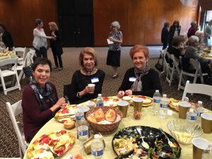 membership-luncheon-fashion-show-table-123